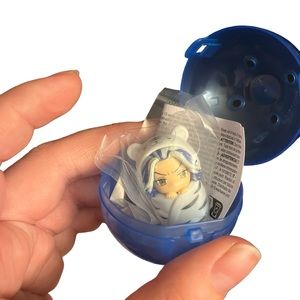 Tokyo Revengers Gashapon toys